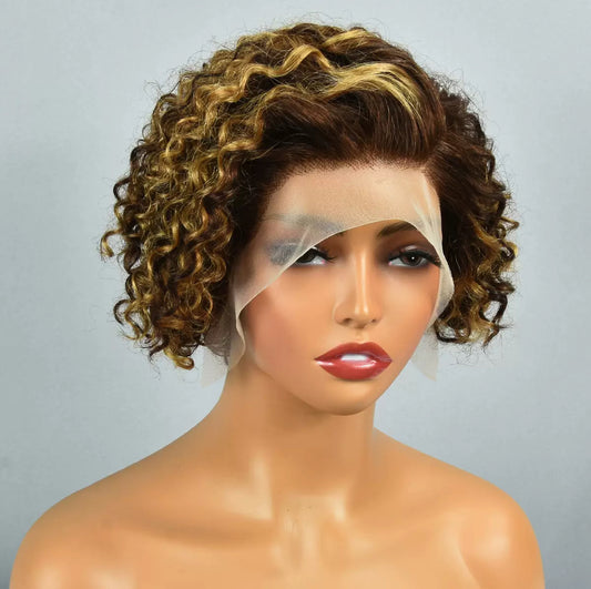 Perruque Lace Front P4/27 – Boucles Définies Courtes | 100% Cheveux Humains Naturels